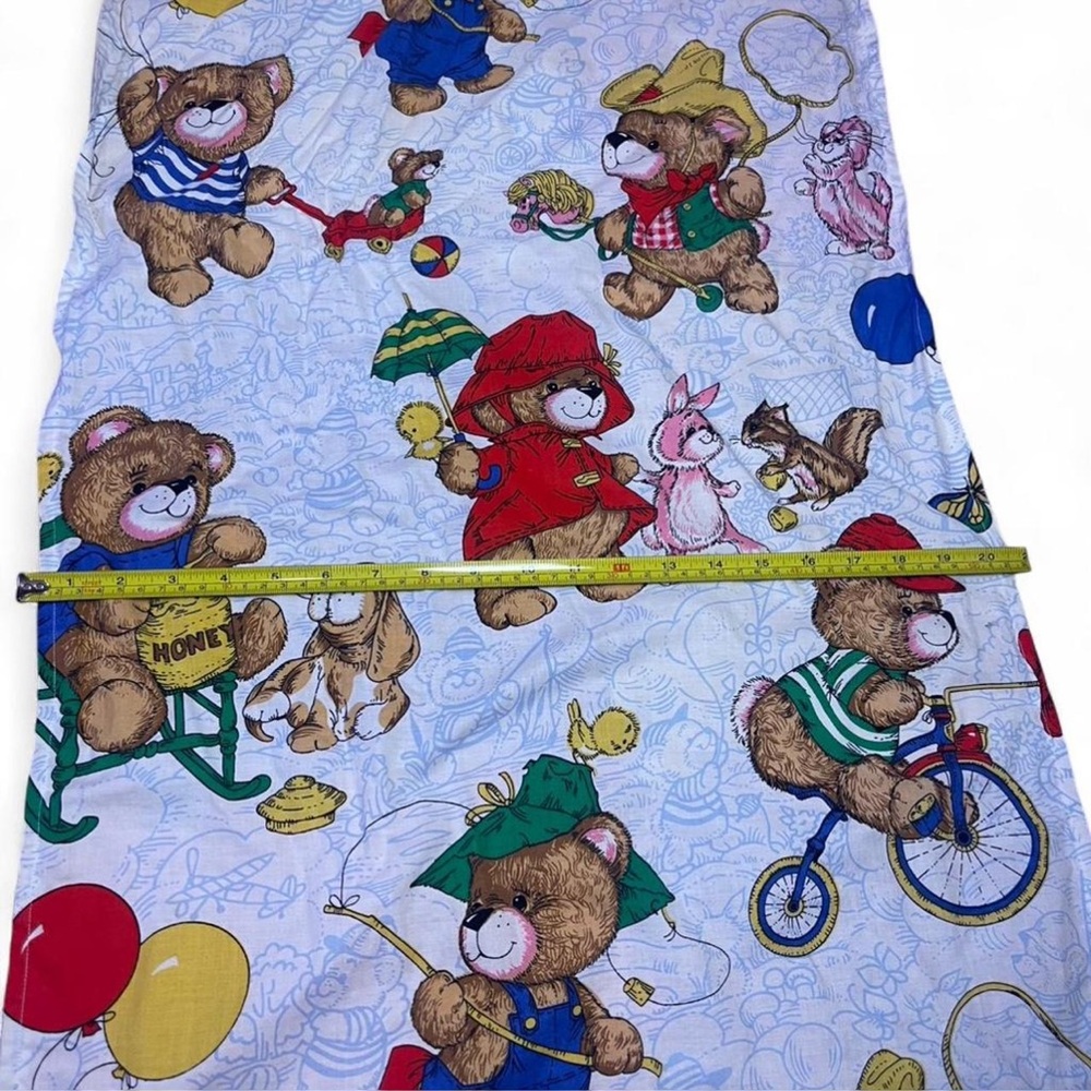 1990s Vintage Colorful Bear print fabric (curtain panel)